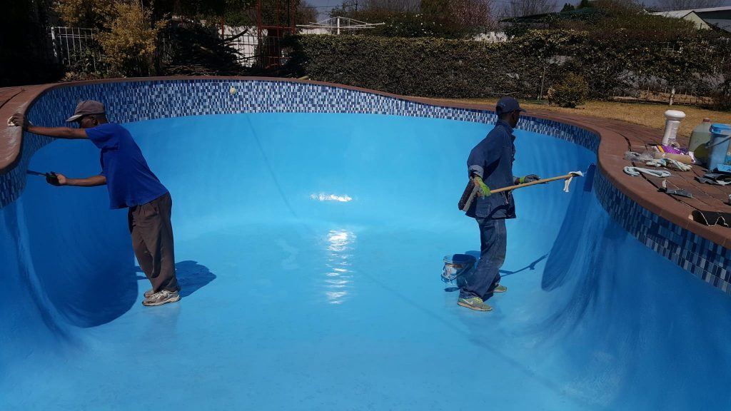 4 Easy Tips You Need for Applying Swimming Pool Paint