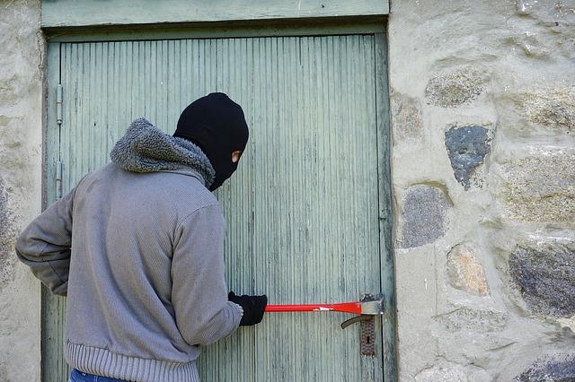 Top 9 Amazing Security Tips At Home